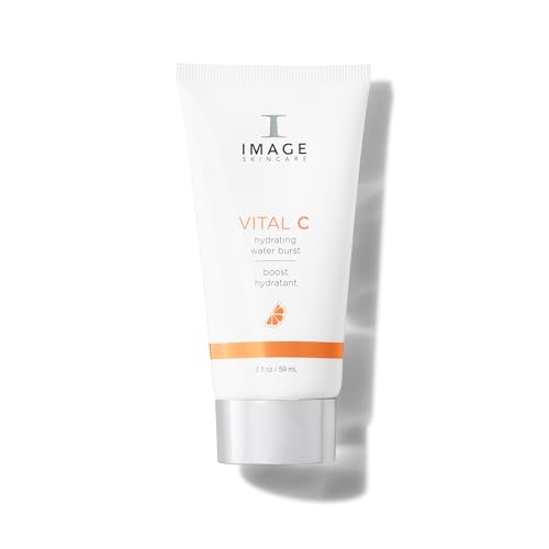 How to Choose a Moisturizer with SPF for Spring (2026 Guide)